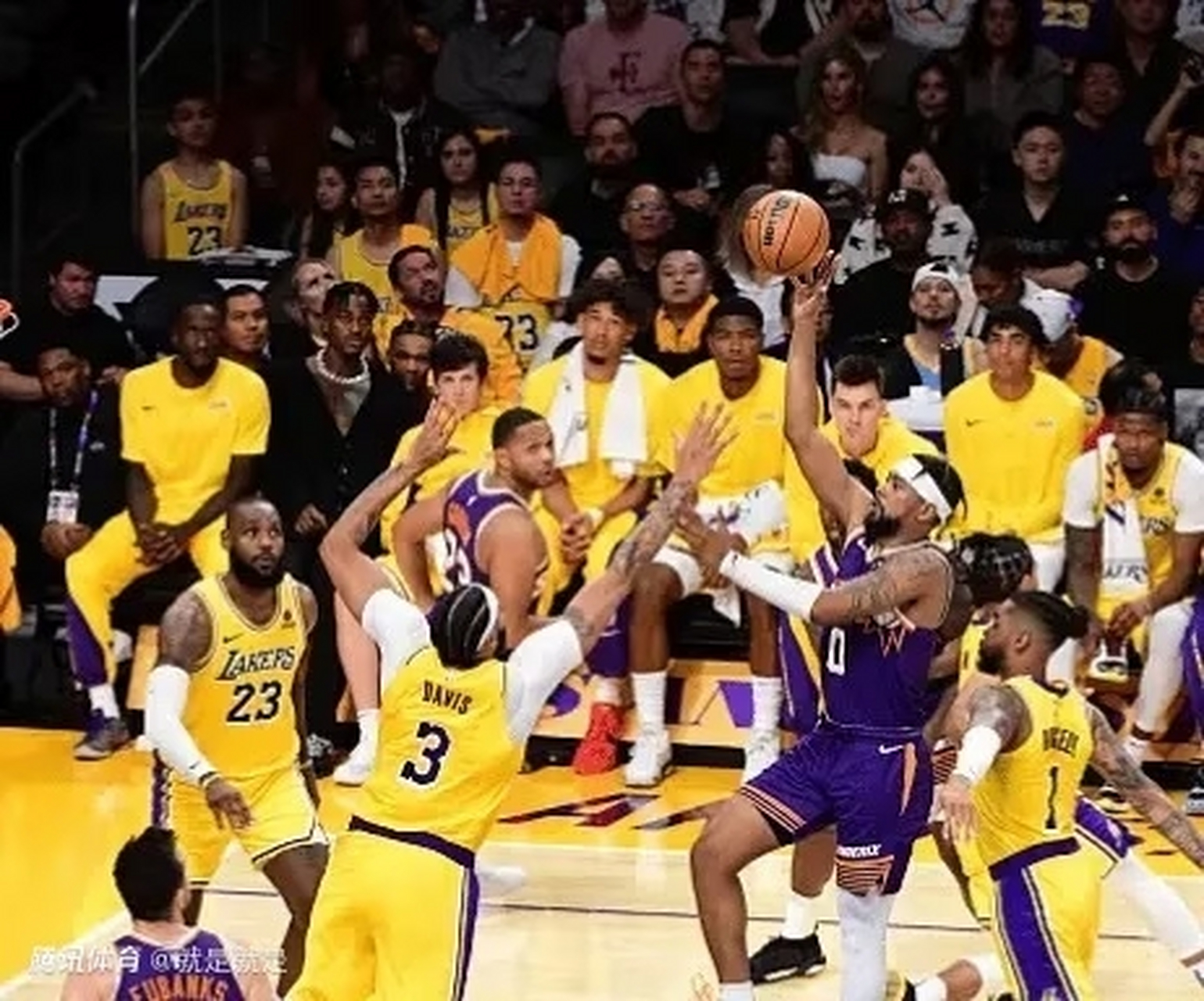 bti体育_湖人战败